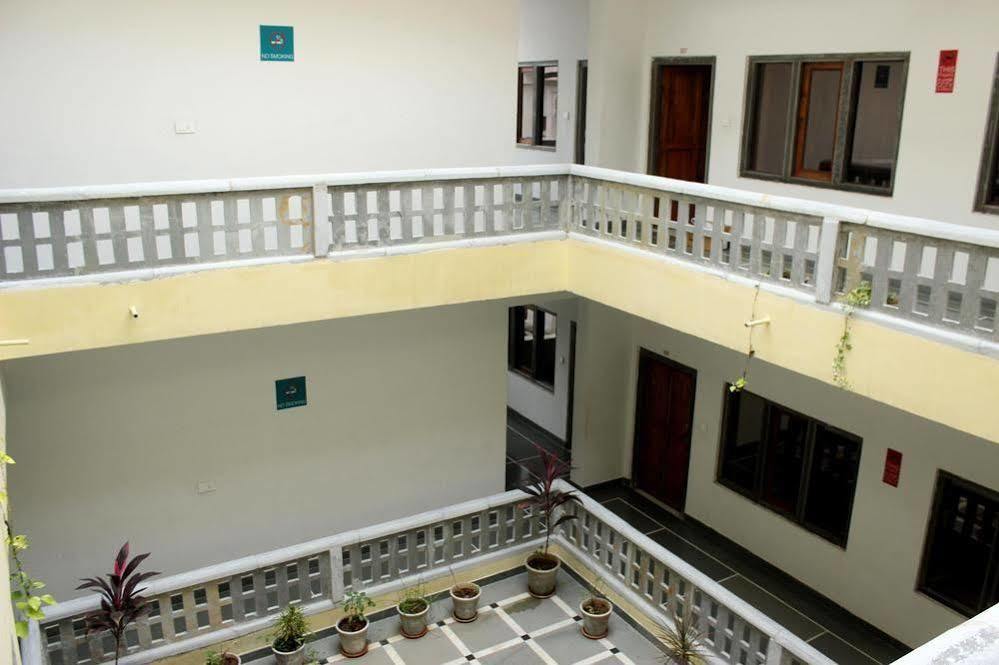 Oyo 1159 Hotel Chandra Prakash Udaipur Exterior photo